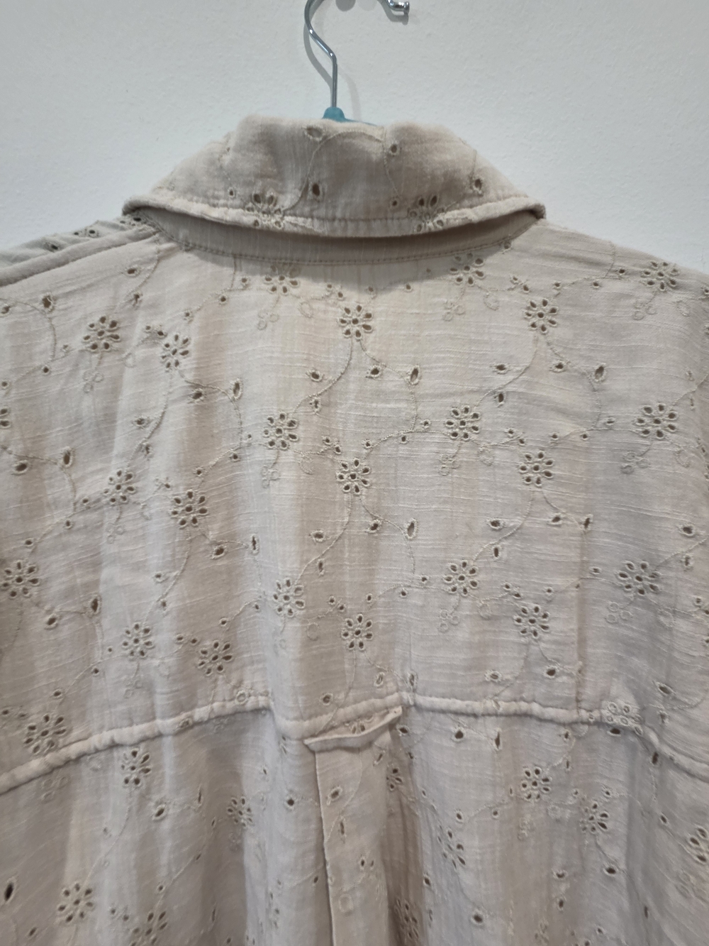 American Eagle Outfitters Cream Eyelet Button-Up Shirt - Picture 6 of 6